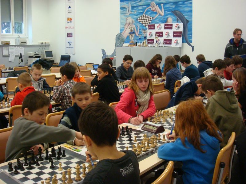 Echecs et Mat en Alsace.Nationale III jeunes.Mulhouse le  17 mars 2013 - Echiquier ledonien dsc07125.jpg (large)