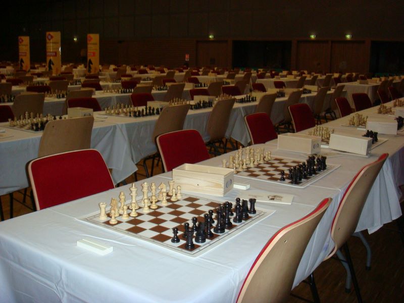 Championnat de France des jeunes 2013. Saint Paul les Trois Châteaux - Echiquier ledonien 75.jpg (large)