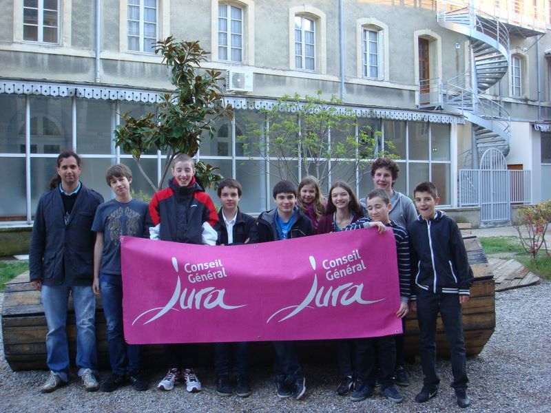 Championnat de France des jeunes 2013. Saint Paul les Trois Châteaux - Echiquier ledonien dsc07184.jpg (large)