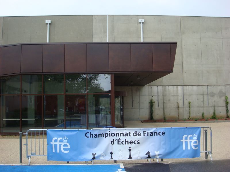 Championnat de France des jeunes 2013. Saint Paul les Trois Châteaux - Echiquier ledonien dsc07244.jpg (large)