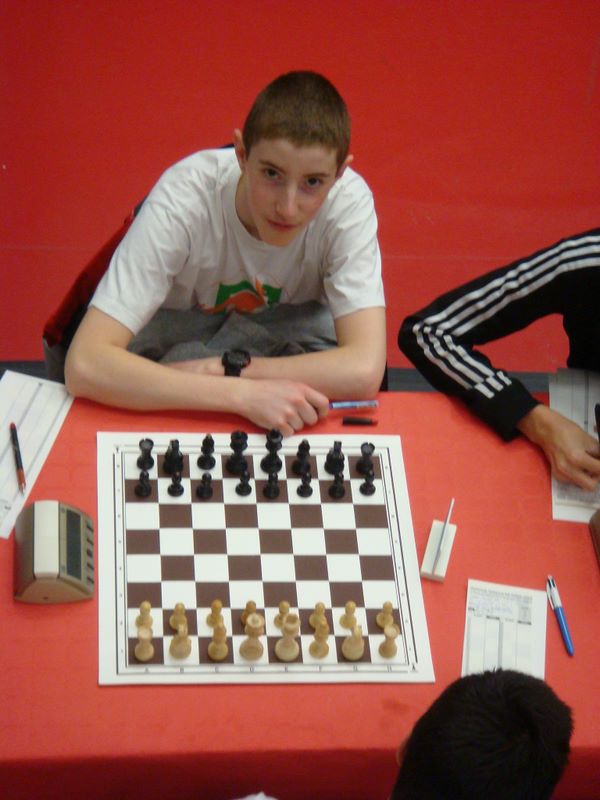 Championnat de France des jeunes 2013. Saint Paul les Trois Châteaux - Echiquier ledonien dsc07294.jpg (large)