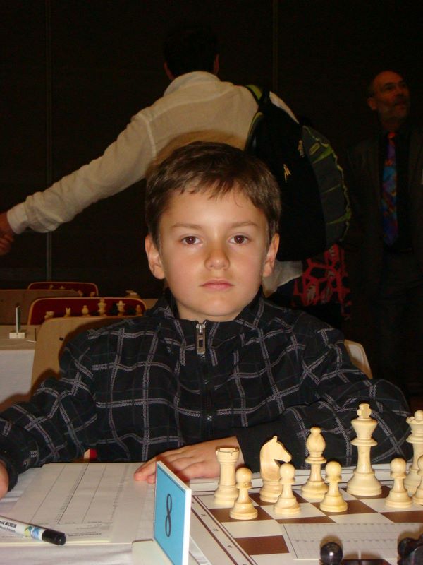 Championnat de France des jeunes 2013. Saint Paul les Trois Châteaux - Echiquier ledonien dsc07336.jpg (large)