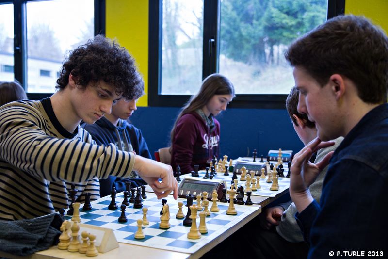 Championnats scolaires d’Echecs collège et lycée 2014 - Echiquier ledonien 29.jpg (large)