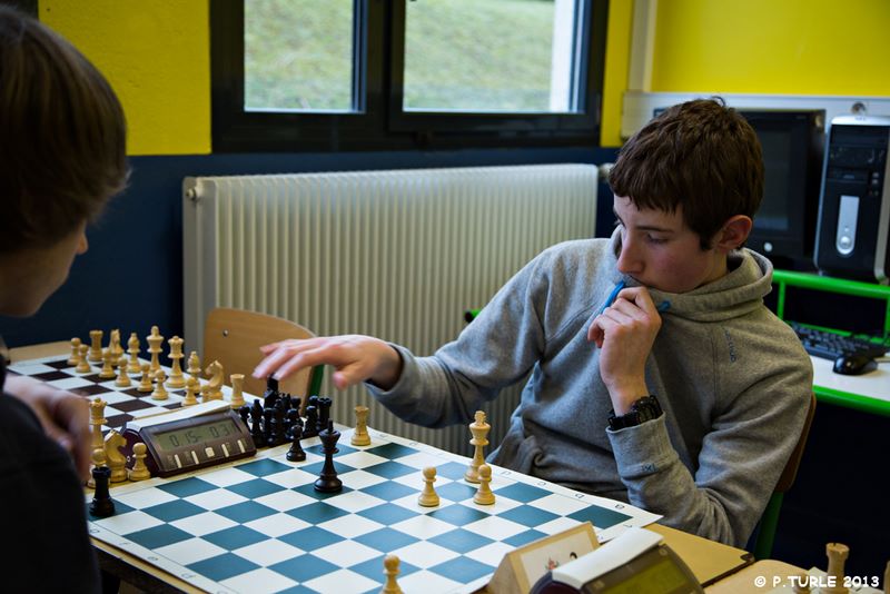 Championnats scolaires d’Echecs collège et lycée 2014 - Echiquier ledonien 35.jpg (large)