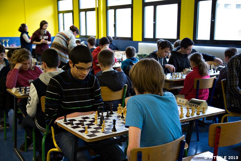 Championnats scolaires d’Echecs collège et lycée 2014 - Echiquier ledonien 4.jpg (large)