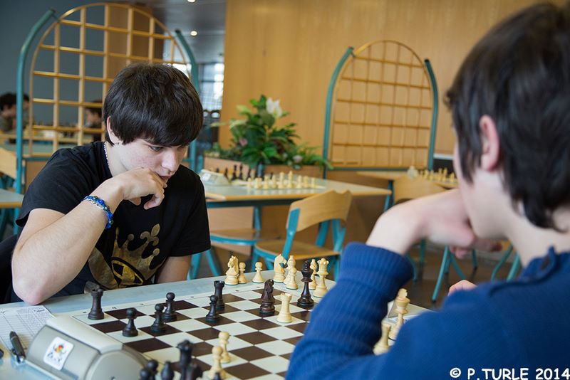 Championnat d’Echecs jeunes du Jura.Lons le Saunier le 15 & 16 février 2014 - Echiquier ledonien pascal_turle_champ_jeune_jura_2014___11_.jpg (large)