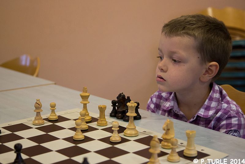 Championnat d’Echecs jeunes du Jura.Lons le Saunier le 15 & 16 février 2014 - Echiquier ledonien pascal_turle_champ_jeune_jura_2014___1_.jpg (large)