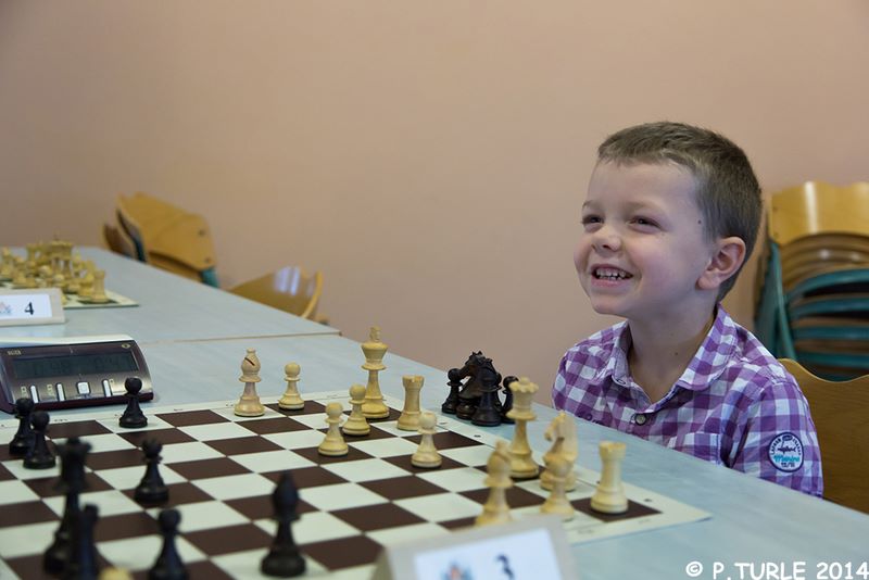 Championnat d’Echecs jeunes du Jura.Lons le Saunier le 15 & 16 février 2014 - Echiquier ledonien pascal_turle_champ_jeune_jura_2014___2_.jpg (large)