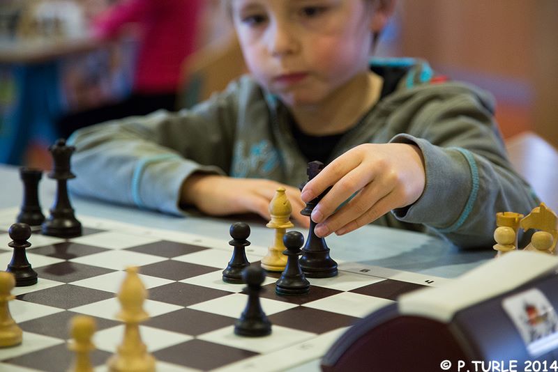 Championnat d’Echecs jeunes du Jura.Lons le Saunier le 15 & 16 février 2014 - Echiquier ledonien pascal_turle_champ_jeune_jura_2014___3_.jpg (large)