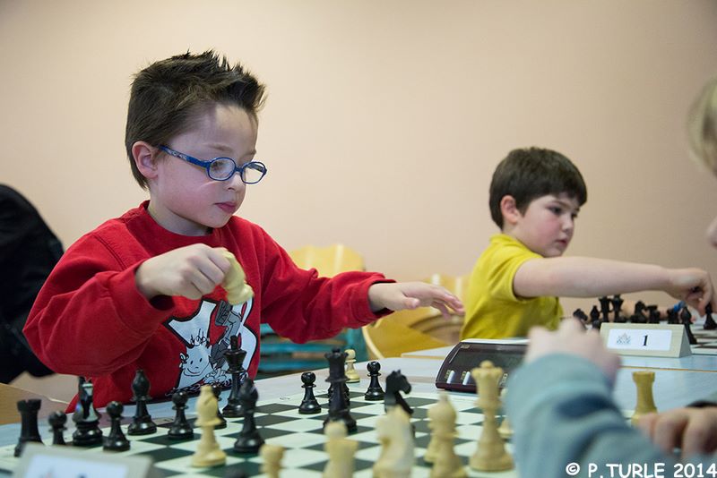 Championnat d’Echecs jeunes du Jura.Lons le Saunier le 15 & 16 février 2014 - Echiquier ledonien pascal_turle_champ_jeune_jura_2014___50_.jpg (large)