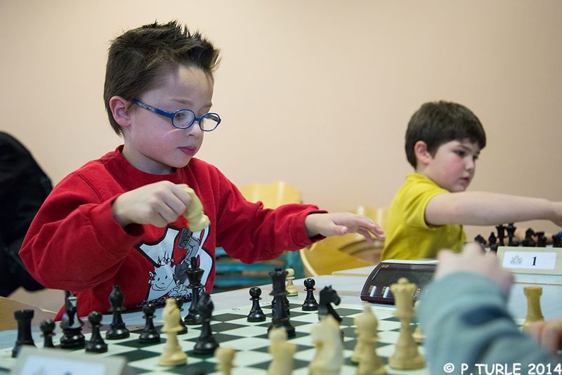 Championnat d’Echecs jeunes du Jura.Lons le Saunier le 15 & 16 février 2014 - Echiquier ledonien pascal_turle_champ_jeune_jura_2014___51_.jpg (large)