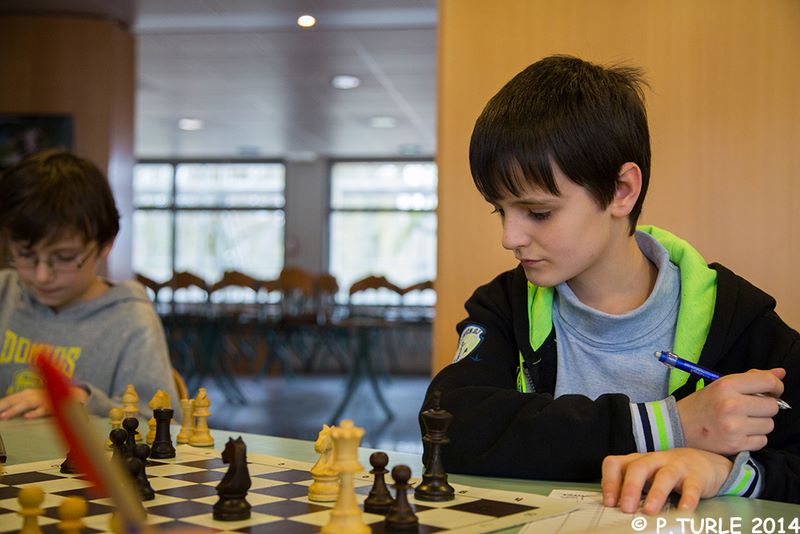 Championnat d’Echecs jeunes du Jura.Lons le Saunier le 15 & 16 février 2014 - Echiquier ledonien pascal_turle_champ_jeune_jura_2014___87_.jpg (large)