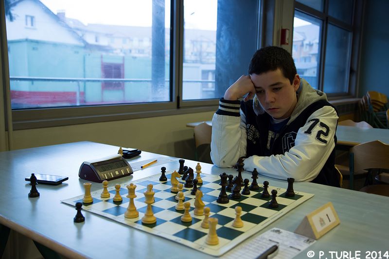 Championnat d’Echecs jeunes du Jura.Lons le Saunier le 15 & 16 février 2014 - Echiquier ledonien pascal_turle_champ_jeune_jura__17_.jpg (large)