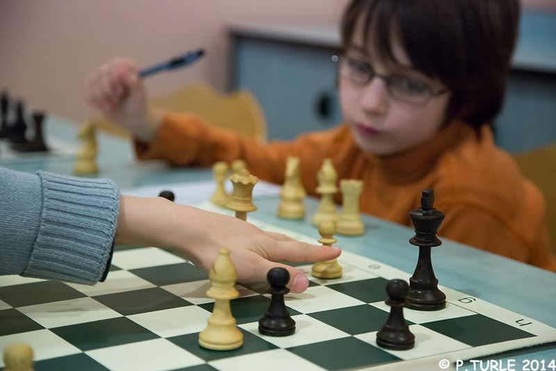 Championnat d’Echecs jeunes du Jura.Lons le Saunier le 15 & 16 février 2014 - Echiquier ledonien pascal_turle_champ_jeune_jura__30_.jpg (large)