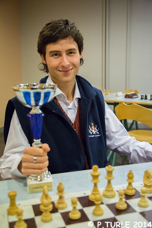 Championnat d’Echecs jeunes du Jura.Lons le Saunier le 15 & 16 février 2014 - Echiquier ledonien pascal_turle_champ_jeune_jura__83_.jpg (large)