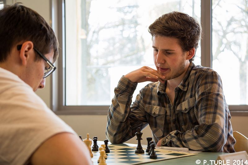 Championnat jeunes individuels de Franche comté 2014.Lons le Saunier le 9 & 10 mars 2014 - Echiquier ledonien pascal_turle_echiquier_ledonien_ronde_4__12_.jpg (large)
