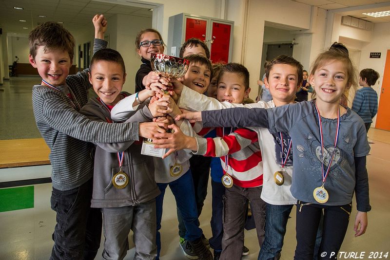 Phase académique du championnat de France d’Echecs scolaire par équipe.Lons le Saunier le 26 mars 2014 - Echiquier ledonien pascal_turle_echiquier_ledonien_champ_acad__ecl_lons_2014__84_.jpg (large)