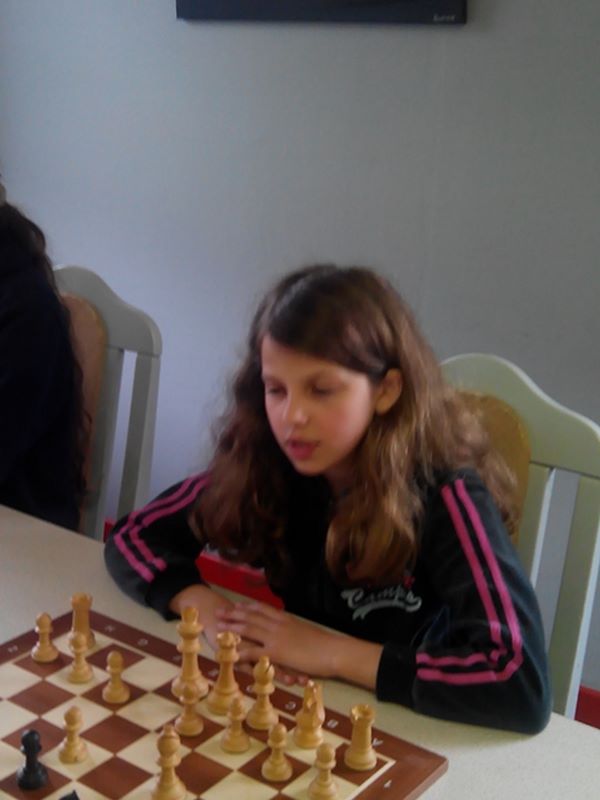Championnats  de France d’échecs de parties rapide féminins.Le 22 mars 2014 - Echiquier ledonien img_20140322_111912.jpg (large)