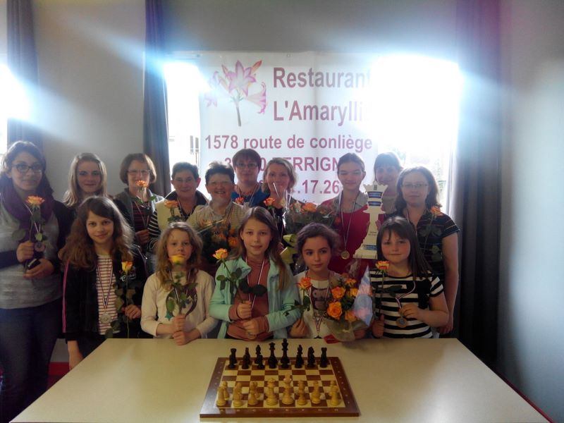 Championnats  de France d’échecs de parties rapide féminins.Le 22 mars 2014 - Echiquier ledonien img_20140322_161946.jpg (large)