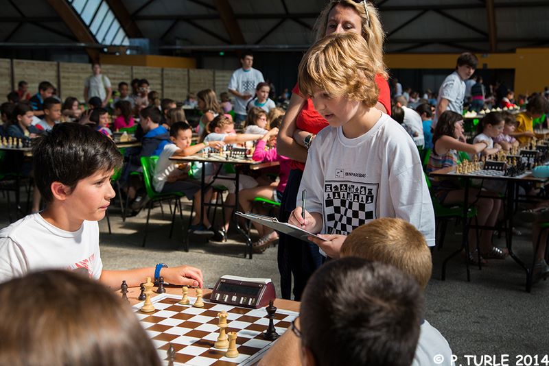 Maxi tournoi scolaire .Lons le Saunier le 26 juin 2014 - Echiquier ledonien pascal_turle_maxi_tournoi_scolaire_2014__26_.jpg (large)