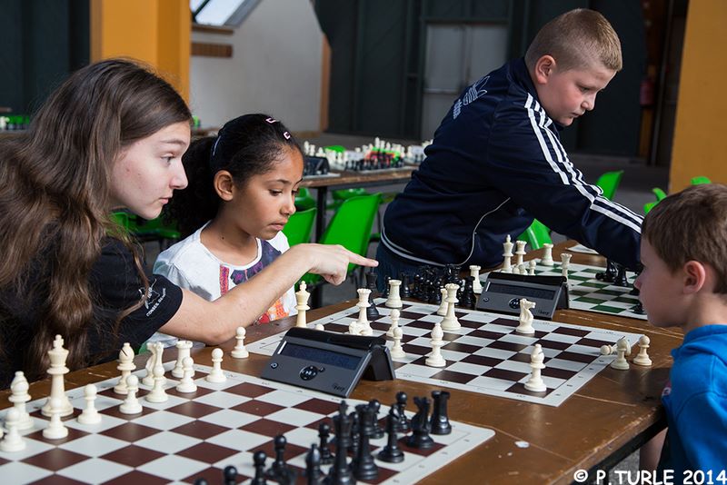 Maxi tournoi scolaire .Lons le Saunier le 26 juin 2014 - Echiquier ledonien pascal_turle_maxi_tournoi_scolaire_2014__35_.jpg (large)