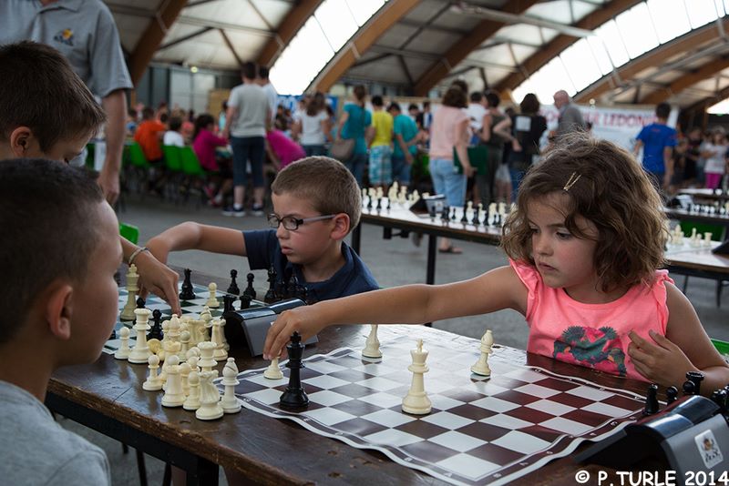 Maxi tournoi scolaire .Lons le Saunier le 26 juin 2014 - Echiquier ledonien pascal_turle_maxi_tournoi_scolaire_2014__82_.jpg (large)