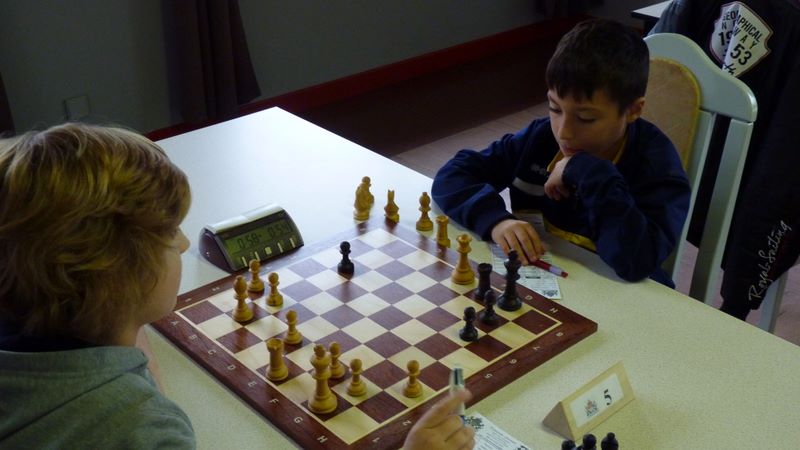 N3 Jeunes - Ronde 1 - Le 17 novembre 2013 - Echiquier ledonien p1080368.jpg (large)