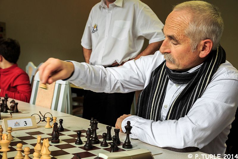 Coupe l'Amaryllis- Chess 960.Lons le Saunier le  14 décembre 2014 - Echiquier ledonien pascal_turle_chess_960_2014__7_.jpg (large)