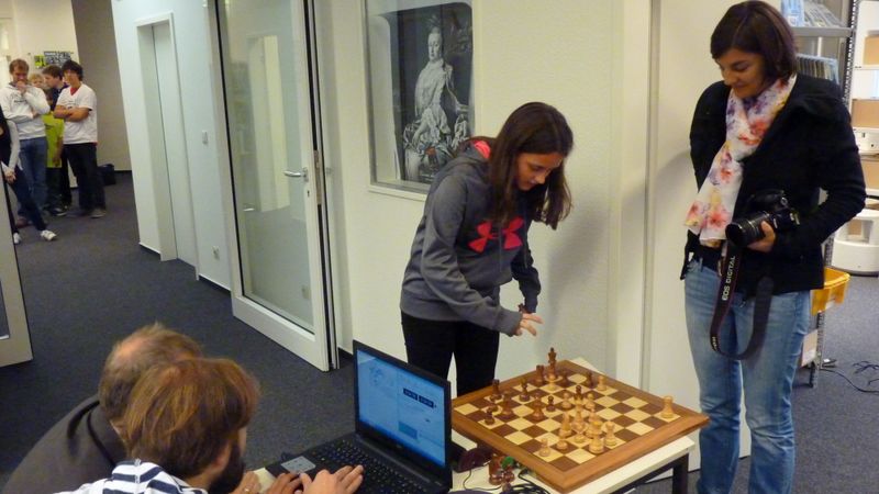 Rencontre franco-allemande à Hambourg  2014- dans les locaux de ChessBase - Echiquier ledonien p1110005.jpg (large)