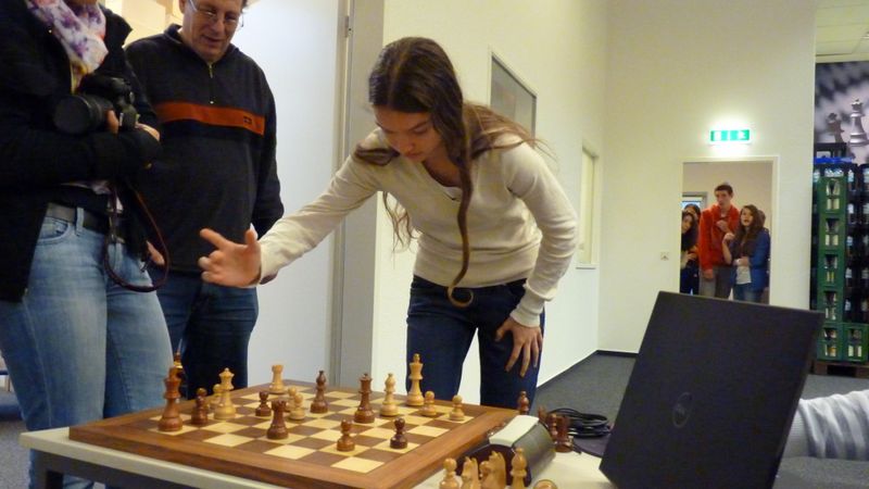 Rencontre franco-allemande à Hambourg  2014- dans les locaux de ChessBase - Echiquier ledonien p1110031.jpg (large)