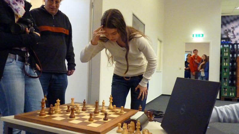 Rencontre franco-allemande à Hambourg  2014- dans les locaux de ChessBase - Echiquier ledonien p1110034.jpg (large)