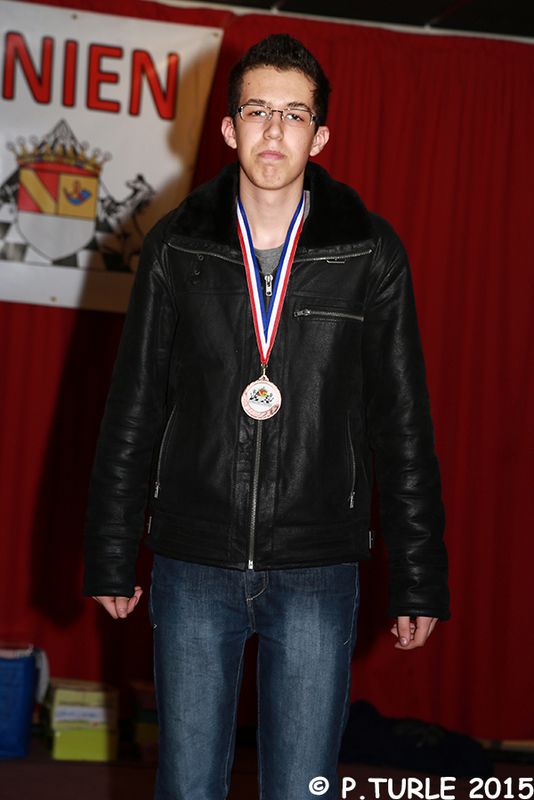 Championnat scolaire départemental 2015.Lons le Saunier 28 janvier 2015 - Echiquier ledonien pascal_turle_champ__scol__janvier_2015__106_.jpg (large)