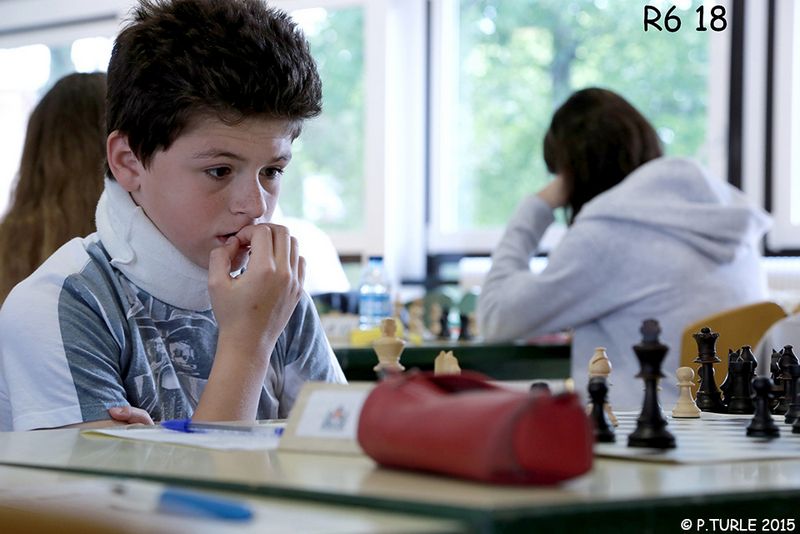 10eme OPEN FIDE du conseil départemental du Jura Lons le Saunier mai 2015 - Echiquier ledonien pascal_turle_ronde_r6___18_.jpg (large)