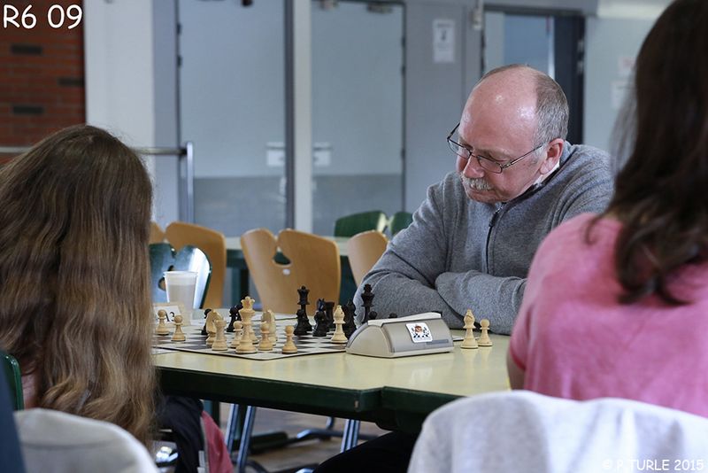 10eme OPEN FIDE du conseil départemental du Jura Lons le Saunier mai 2015 - Echiquier ledonien pascal_turle_ronde_r6___9_.jpg (large)