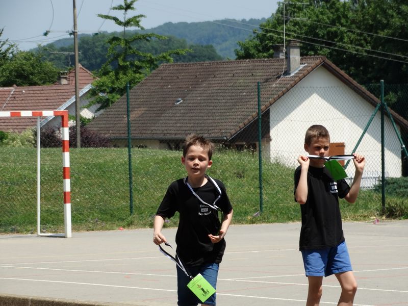  Finale nationale des Ecoles 2015 .Lons le Saunier les 5,6 & 7 juin 2015 - Echiquier ledonien dsc00344.jpg (large)
