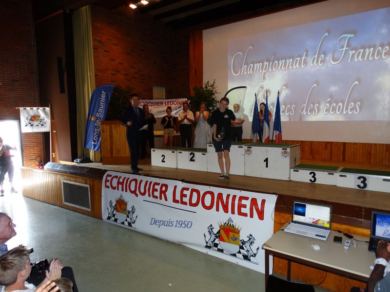  Finale nationale des Ecoles 2015 .Lons le Saunier les 5,6 & 7 juin 2015 - Echiquier ledonien dsc00468.jpg (large)