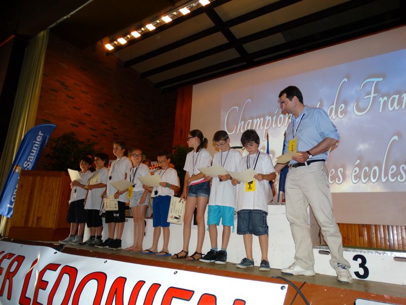  Finale nationale des Ecoles 2015 .Lons le Saunier les 5,6 & 7 juin 2015 - Echiquier ledonien dsc00475.jpg (large)