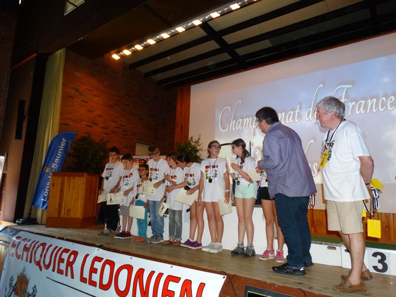  Finale nationale des Ecoles 2015 .Lons le Saunier les 5,6 & 7 juin 2015 - Echiquier ledonien dsc00489.jpg (large)