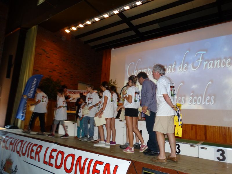  Finale nationale des Ecoles 2015 .Lons le Saunier les 5,6 & 7 juin 2015 - Echiquier ledonien dsc00490.jpg (large)