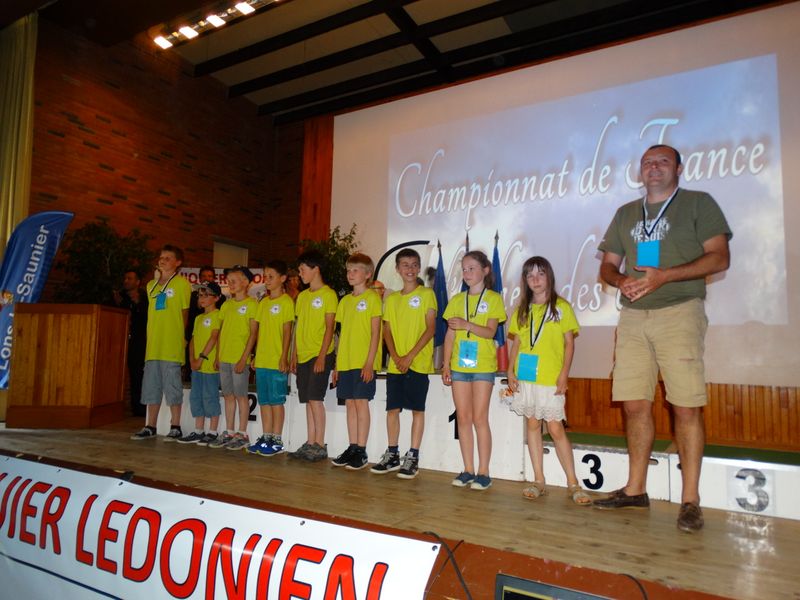  Finale nationale des Ecoles 2015 .Lons le Saunier les 5,6 & 7 juin 2015 - Echiquier ledonien dsc00495.jpg (large)