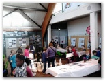 Forum du Livre et de la Jeunesse  2014 - Echiquier ledonien: 10468682_388565991301544_2723693811751430010_n.jpg