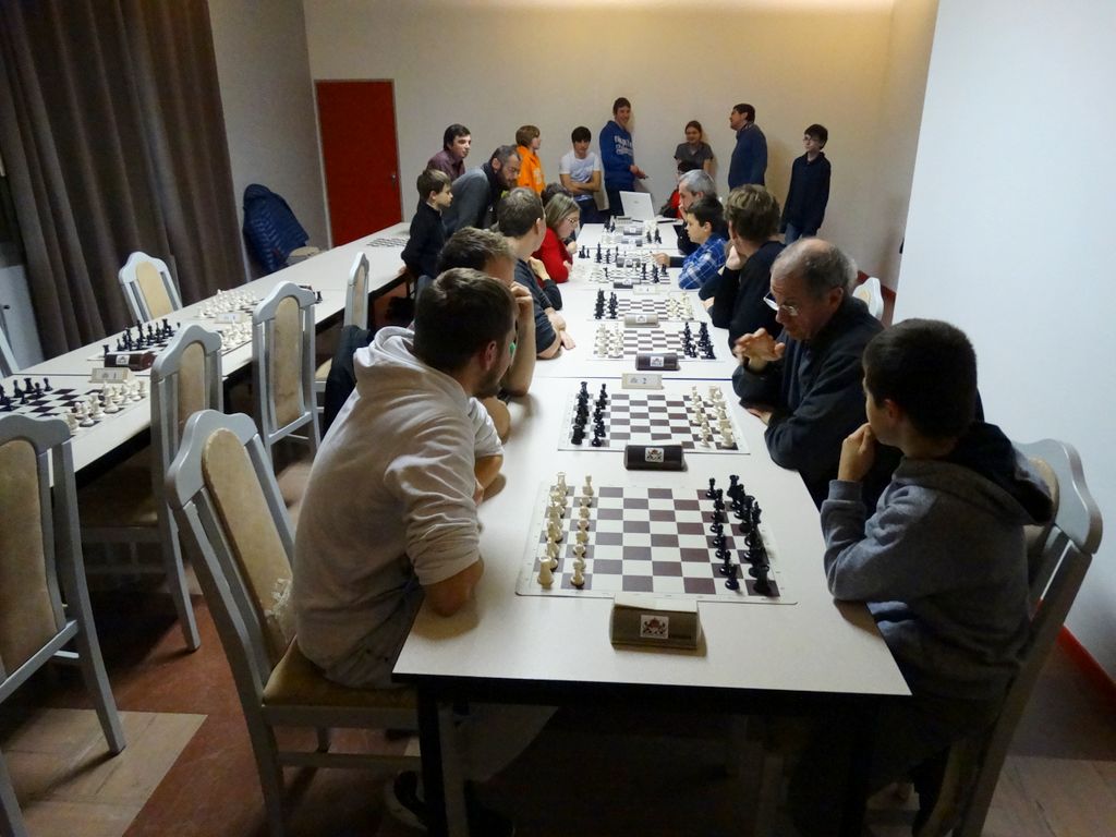 Soirée Mont d'or chaud - Blitz à 4 le 12 décembre 2015 - Echiquier ledonien dsc00753.jpg (large)