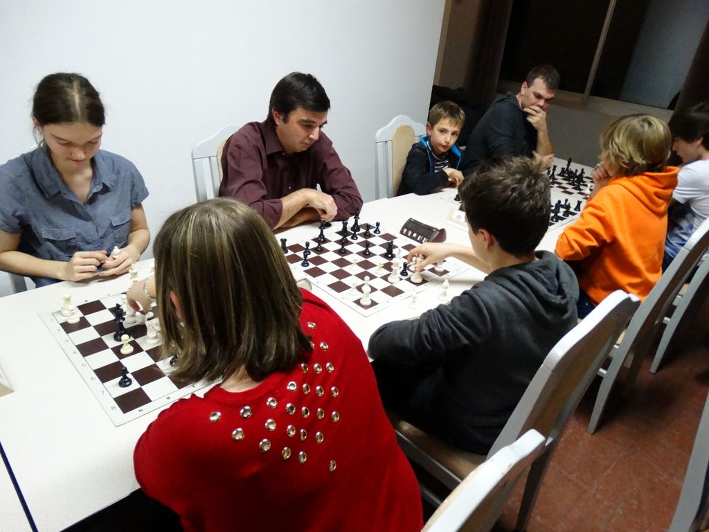 Soirée Mont d'or chaud - Blitz à 4 le 12 décembre 2015 - Echiquier ledonien dsc00781.jpg (large)