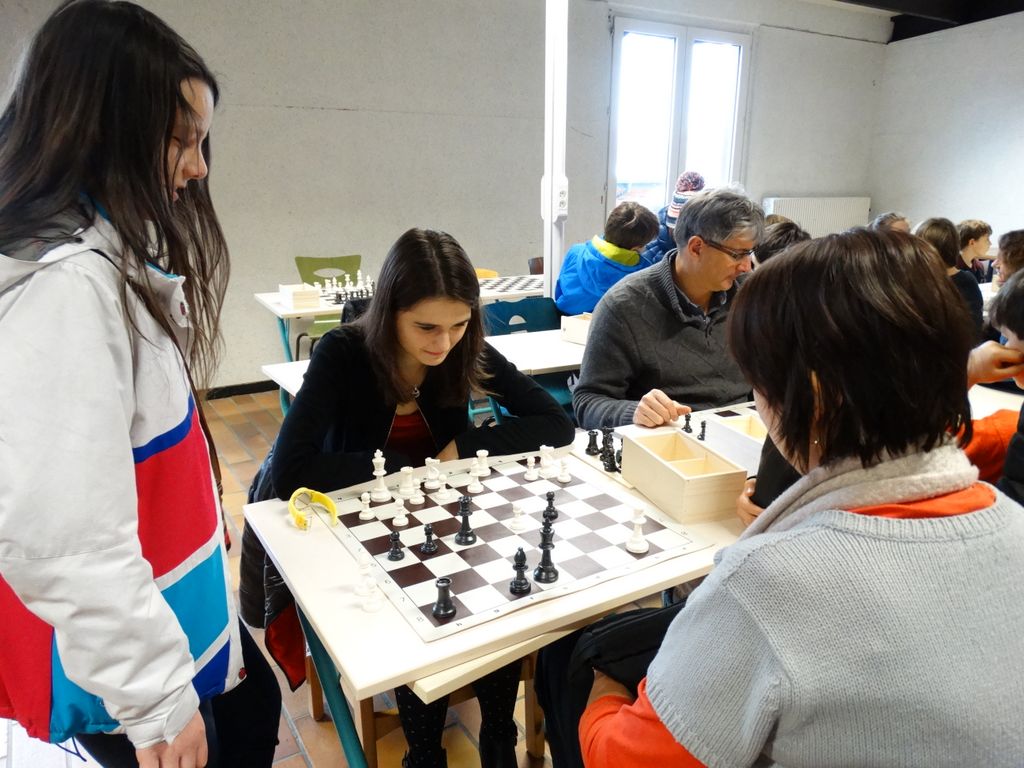 Championnats d’échecs des jeunes du Jura.Lons le Saunier le 16 & 17  janvier 2016 - Echiquier ledonien dsc01453.jpg (large)