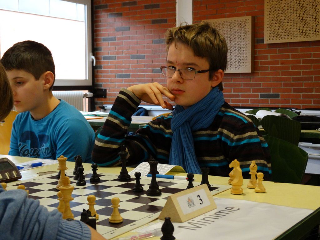 Championnats d’échecs des jeunes du Jura.Lons le Saunier le 16 & 17  janvier 2016 - Echiquier ledonien dsc01466.jpg (large)