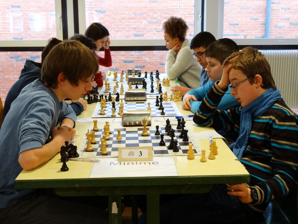 Championnats d’échecs des jeunes du Jura.Lons le Saunier le 16 & 17  janvier 2016 - Echiquier ledonien dsc01492.jpg (large)