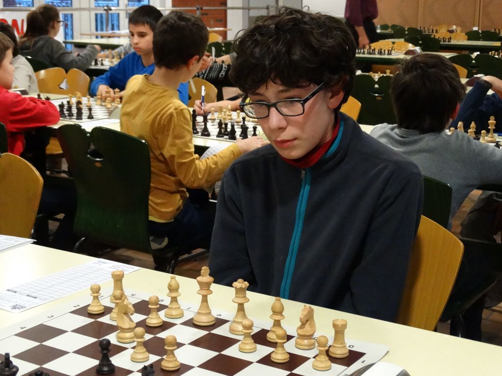Championnats d’échecs des jeunes du Jura.Lons le Saunier le 16 & 17  janvier 2016 - Echiquier ledonien dsc01508.jpg (large)