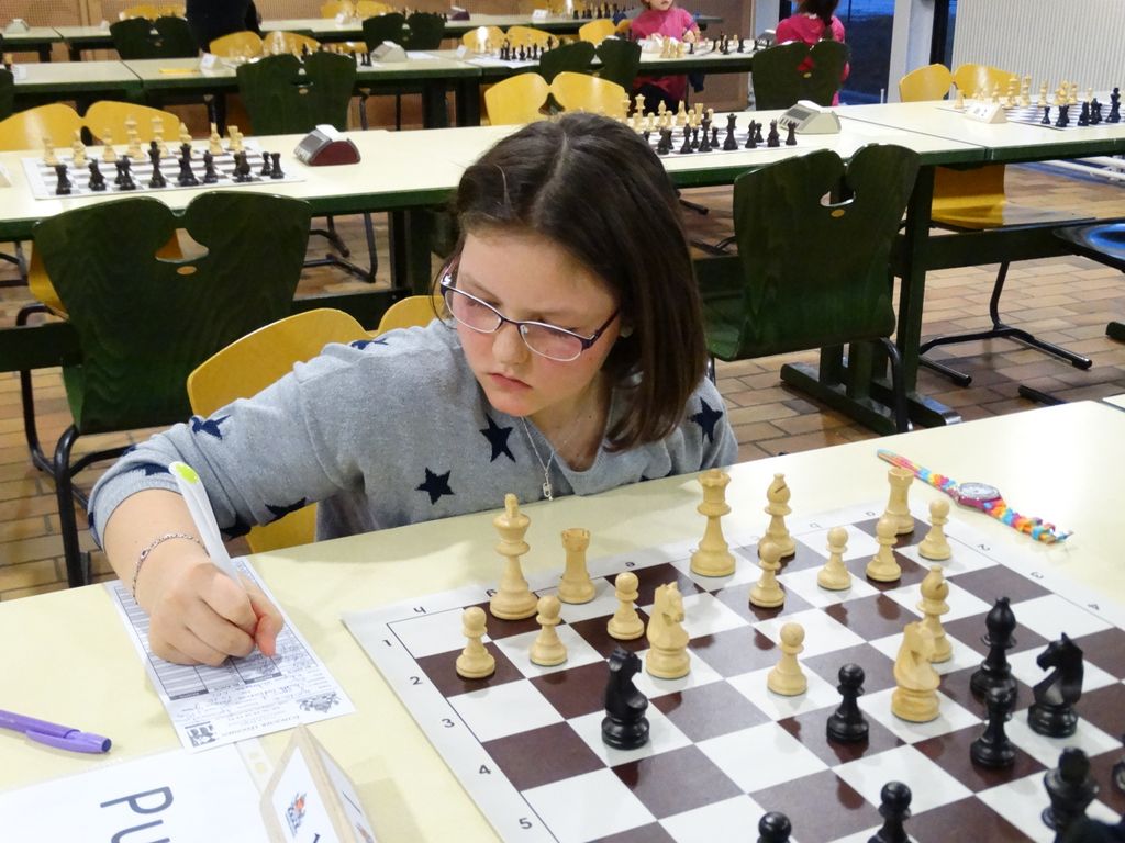 Championnats d’échecs des jeunes du Jura.Lons le Saunier le 16 & 17  janvier 2016 - Echiquier ledonien dsc01552.jpg (large)