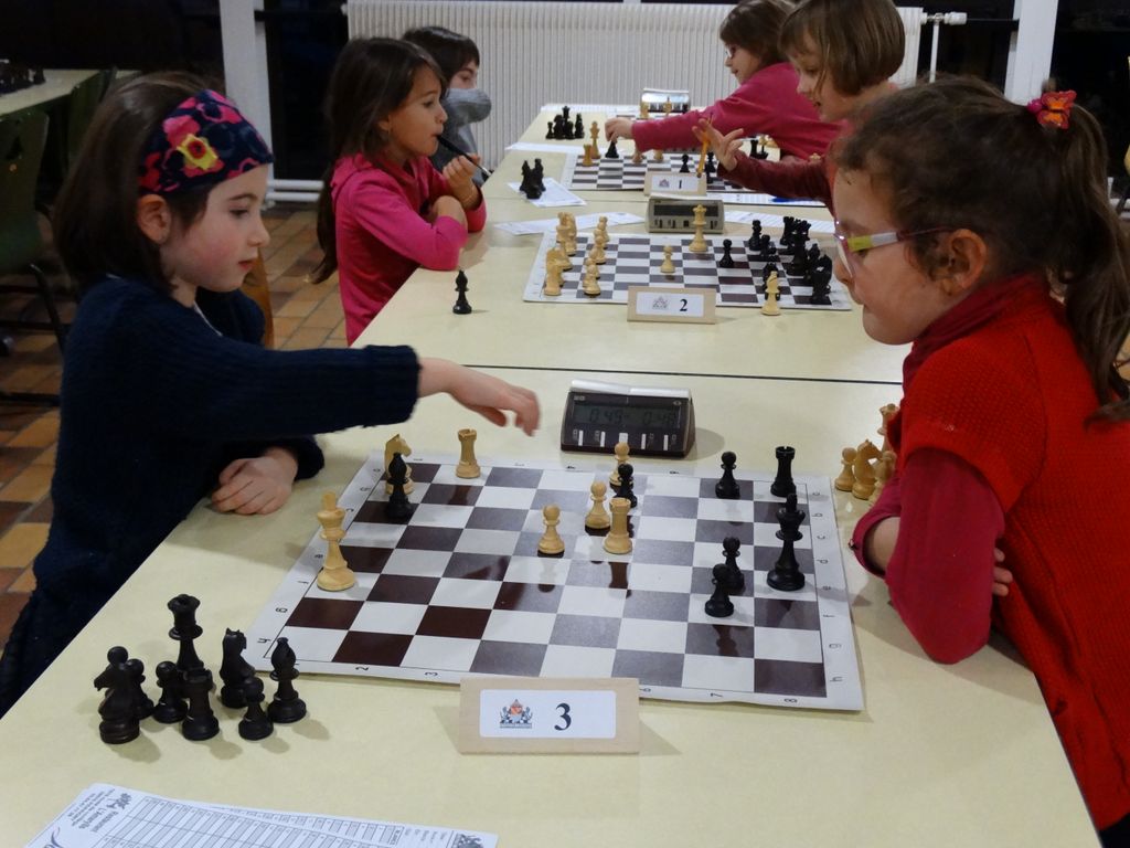 Championnats d’échecs des jeunes du Jura.Lons le Saunier le 16 & 17  janvier 2016 - Echiquier ledonien dsc01587.jpg (large)