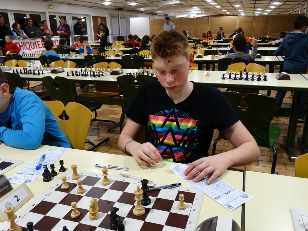 Championnats d’échecs des jeunes du Jura.Lons le Saunier le 16 & 17  janvier 2016 - Echiquier ledonien dsc01591.jpg (large)